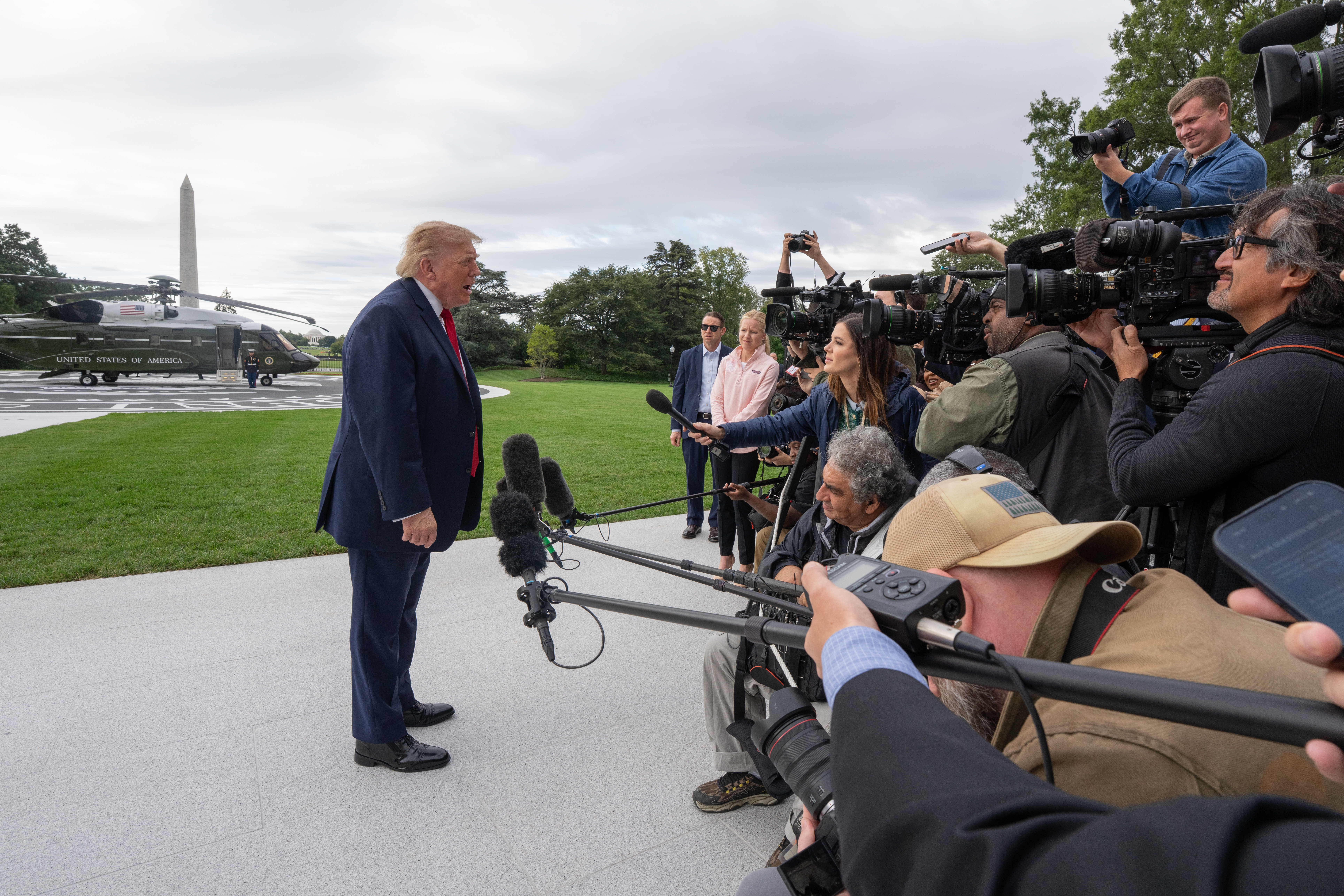 WASHINGTON, DC - SEPTEMBER 26: U.S. President Donald Trump speaks to the media on the South Lawn of the White House on September 26, 2026 in Washington, DC. Trump is traveling to Knoxville, Tennessee to attend the University of Tennessee vs. University of Texas College football game.  (Photo by Aaron Schwartz/Getty Images)