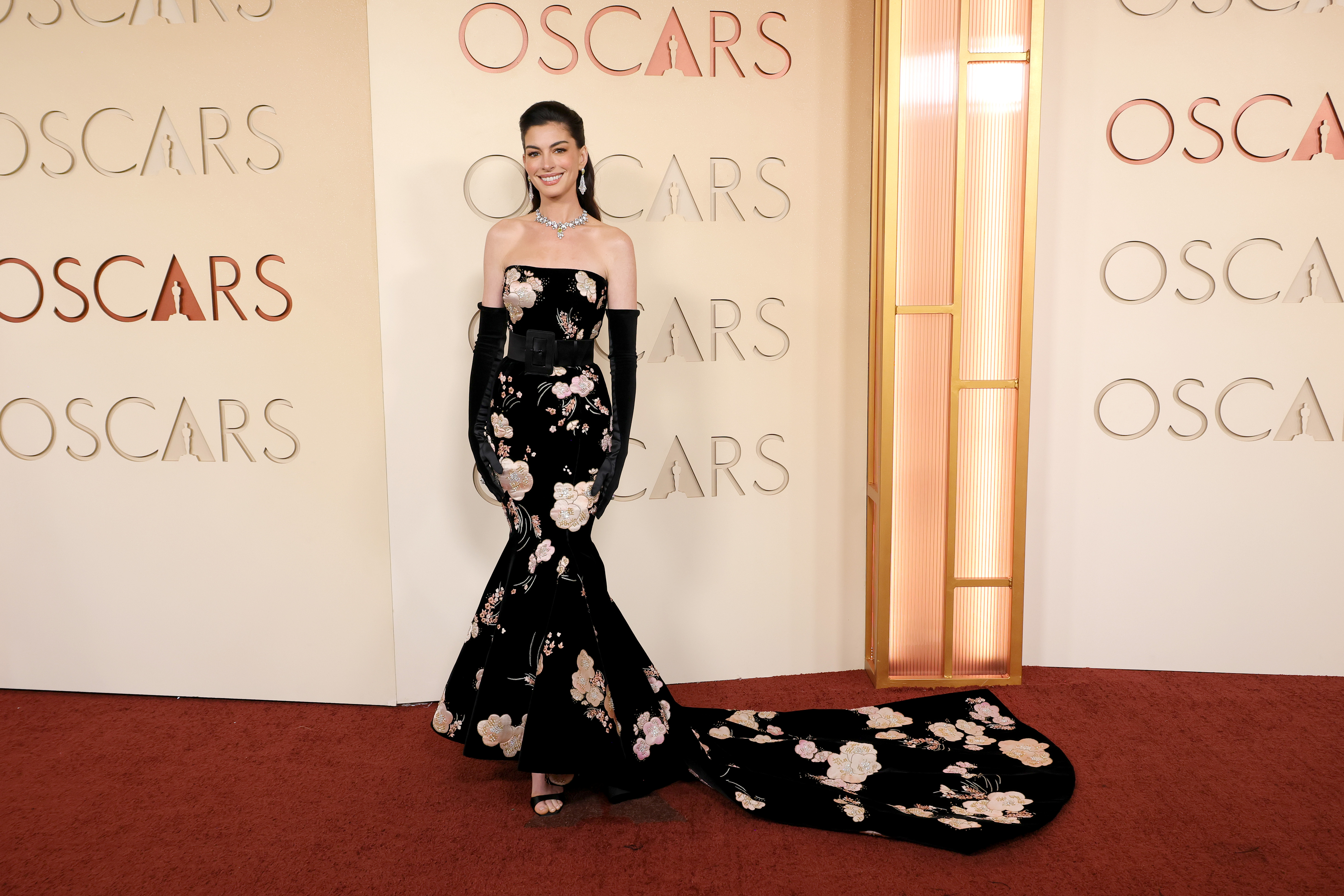 HOLLYWOOD, CALIFORNIA - MARCH 15: Anne Hathaway attends the 98th Oscars at Dolby Theatre on March 15, 2026 in Hollywood, California. (Photo by Kevin Mazur/Getty Images)