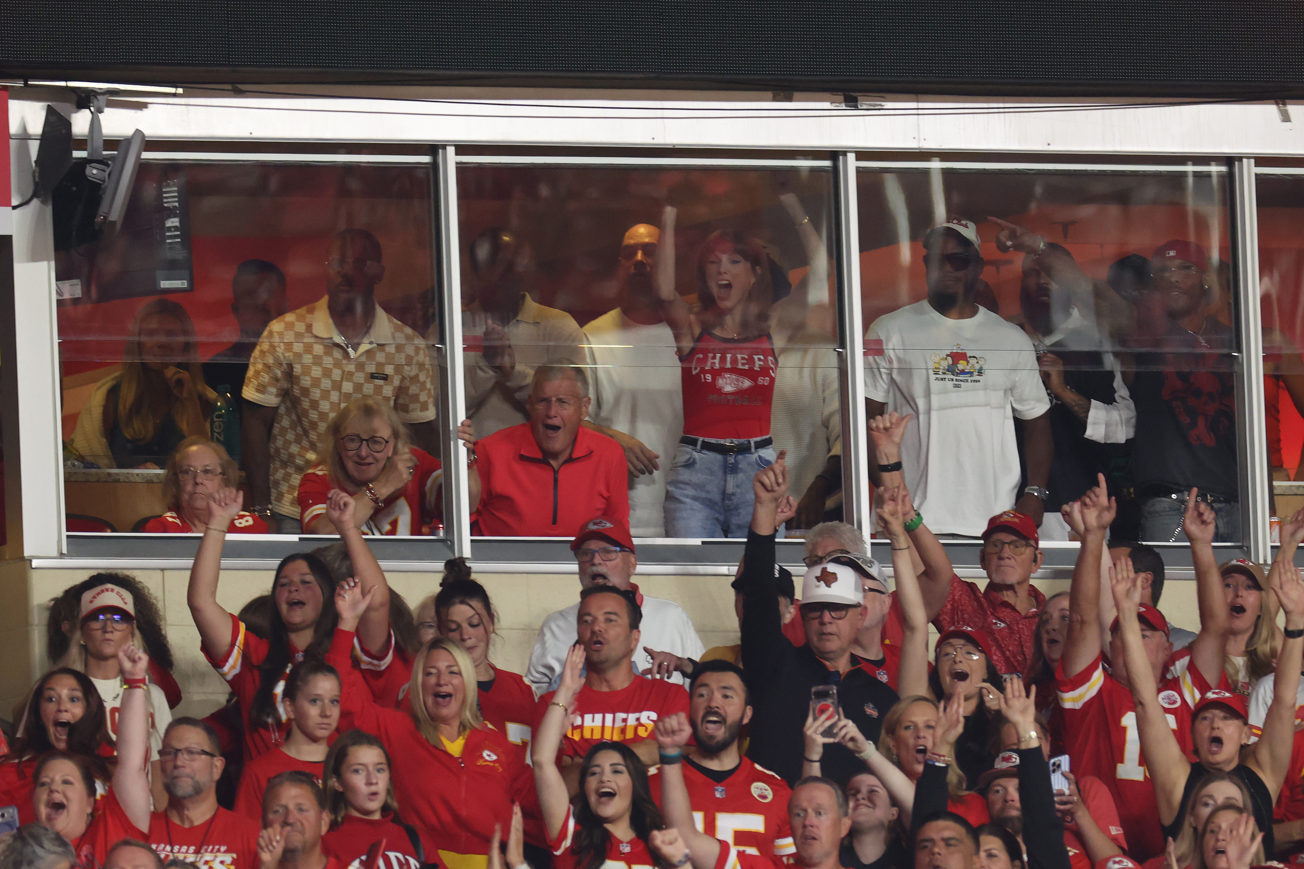 KANSAS CITY, MISSOURI - SEPTEMBER 20: Singer Taylor Swift celebrates after Travis Kelce #87 of the Kansas City Chiefs scores a touchdown during the first quarter against the Indianapolis Colts at Arrowhead Stadium on September 20, 2026 in Kansas City, Missouri. (Photo by Jamie Squire/Getty Images)