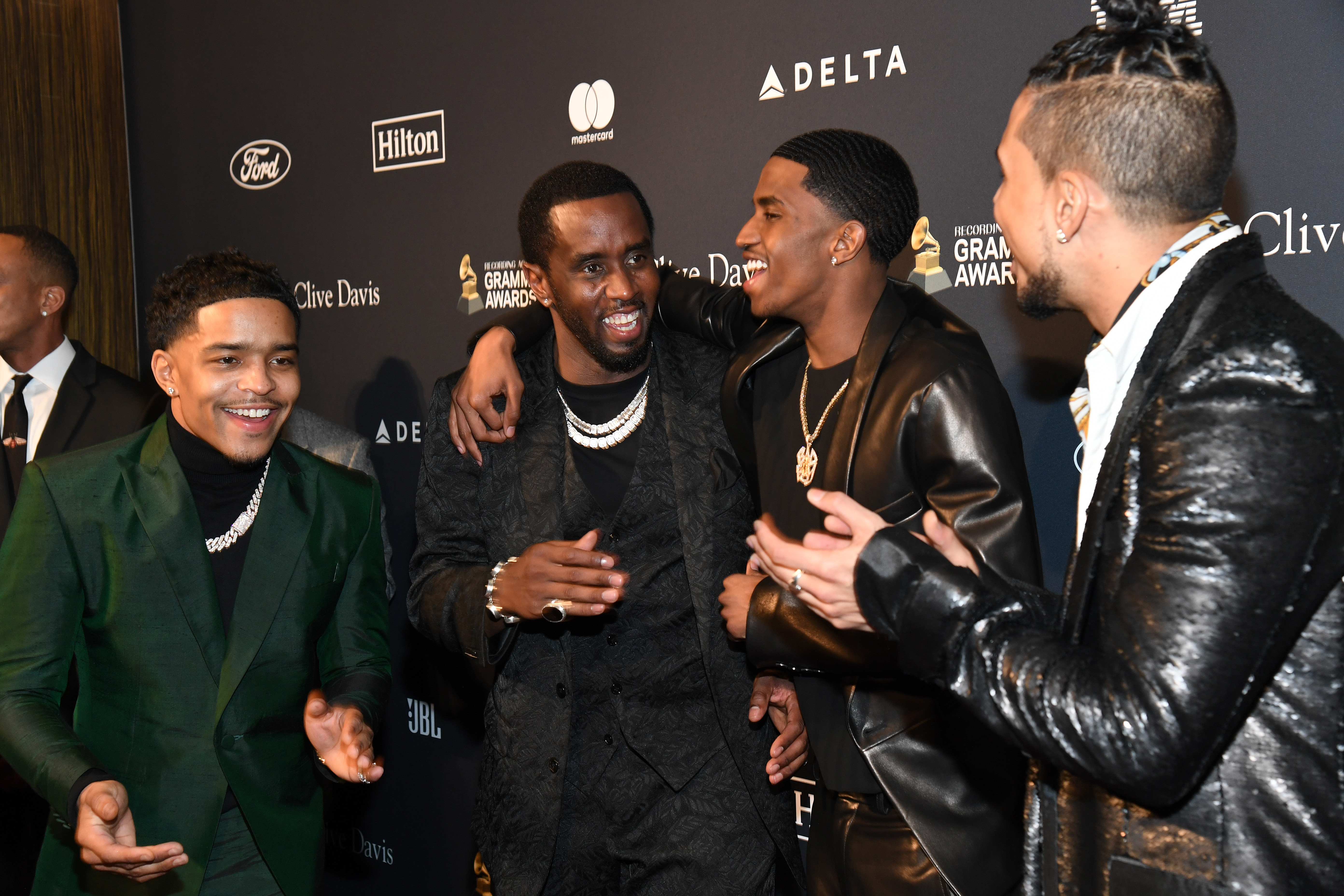 BEVERLY HILLS, CALIFORNIA - JANUARY 25: (L-R) Justin Dior Combs, Honoree Sean