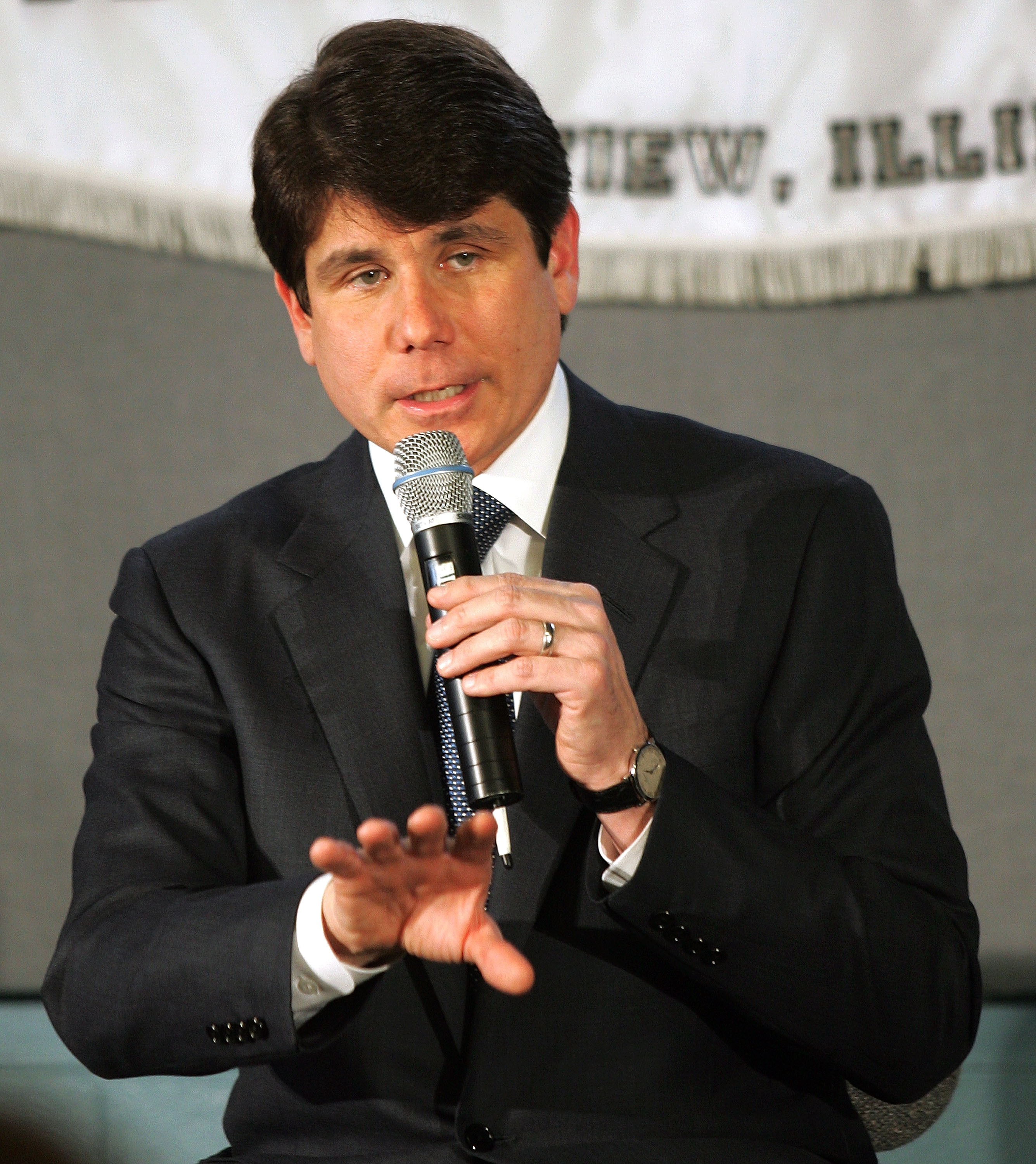 GLENVIEW, IL - MARCH 21: Illinois Governor Rod Blagojevich speaks at Springman Middle School March 21, 2005 in Glenview, Illinois. Blagojevich joined parents, supporters, local politicians and students to respond to the release of the new PlayStation video game