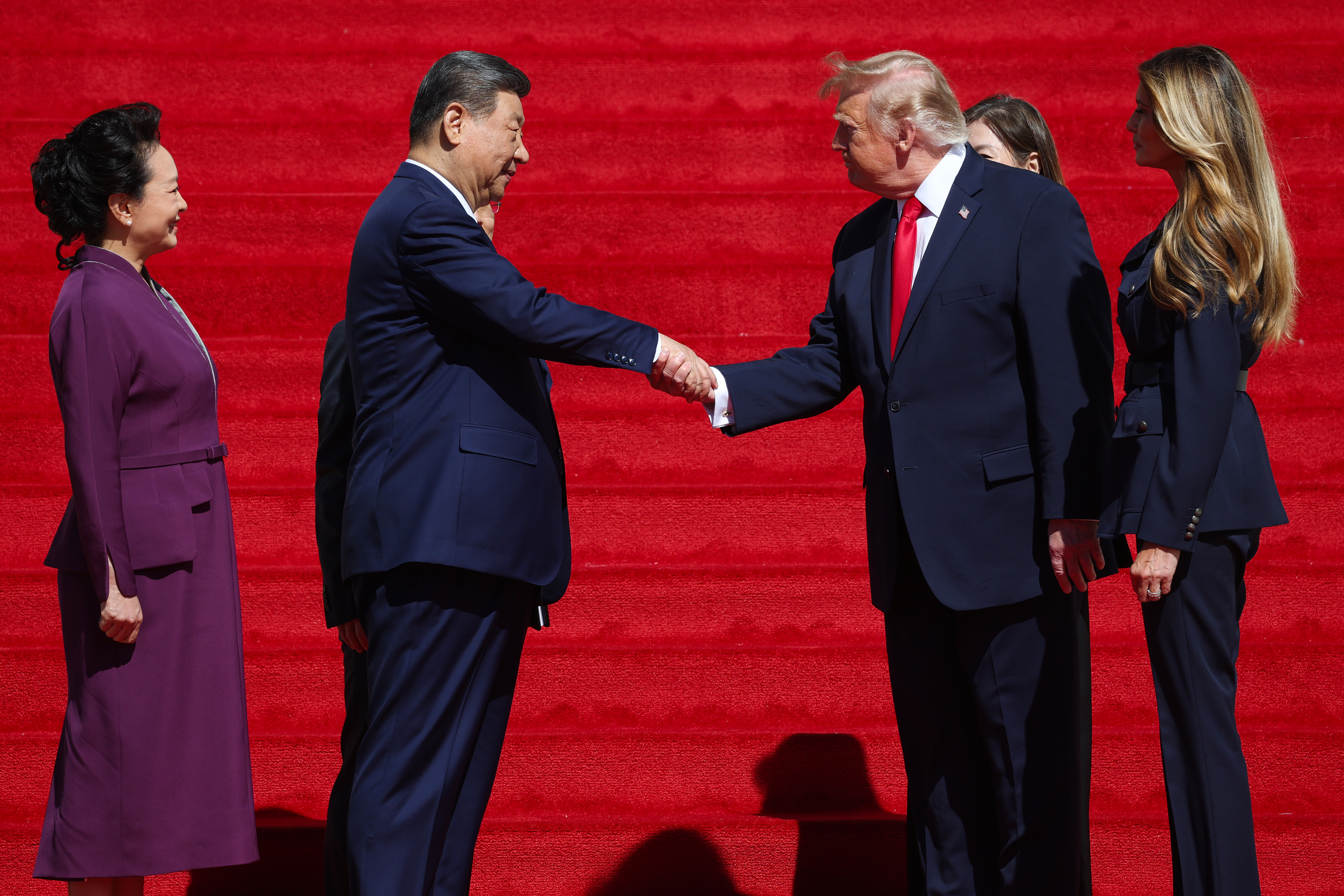 President Donald Trump shakes hands with President&nbsp;of&nbsp;China Xi Jinping as they depart the National Archives Museum with First Lady of China Peng Liyuan and First Lady Melania Trump following a tour on September 25, 2026 in Washington, DC (Photo by Win McNamee/Getty Images)