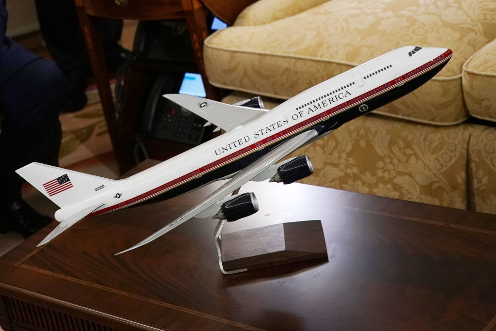 WASHINGTON, DC - JUNE 20:  A model of the proposed paint scheme of the next generation of Air Force One is on display during a meeting between U.S. President Donald Trump and Canadian Prime Minister Justin Trudeau in the Oval Office of the White House June 20, 2019 in Washington, DC. The two leaders are expected to discuss on the trade agreement between the U.S., Canada and Mexico.  (Photo by Alex Wong/Getty Images)