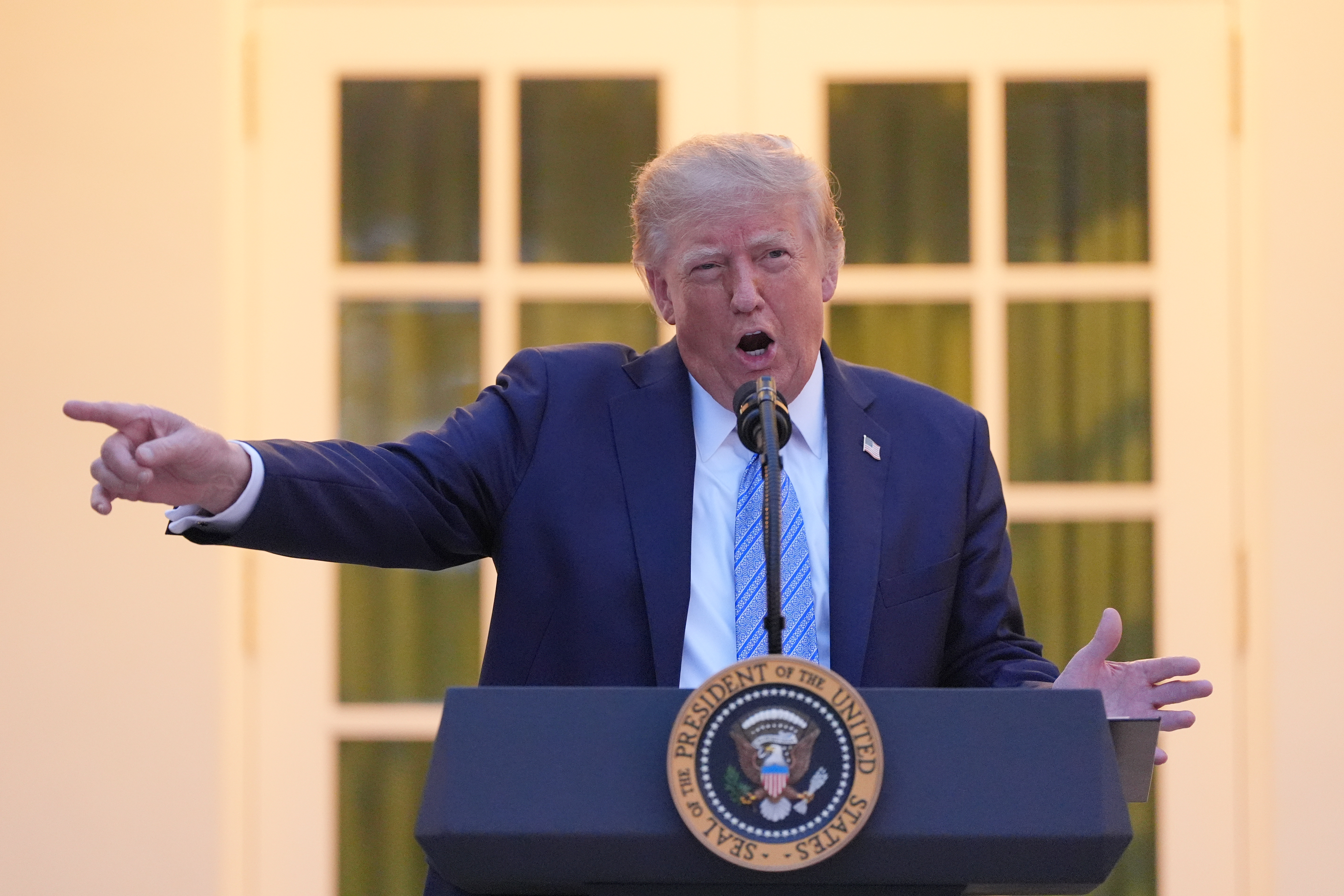 President Donald Trump speaks during a dinner in the Rose Garden of the White House, Thursday, Sept. 17, 2026, in Washington. (AP Photo/Alex Brandon)