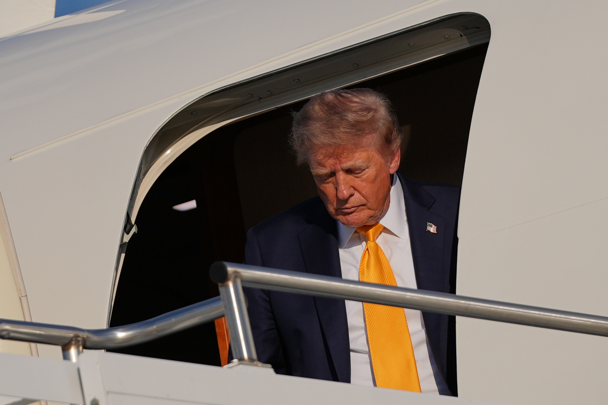 President Donald Trump arrives on Air Force One at Morristown Airport, Friday, Sept. 4, 2026, in Morristown, N.J. (AP Photo/Julia Demaree Nikhinson)