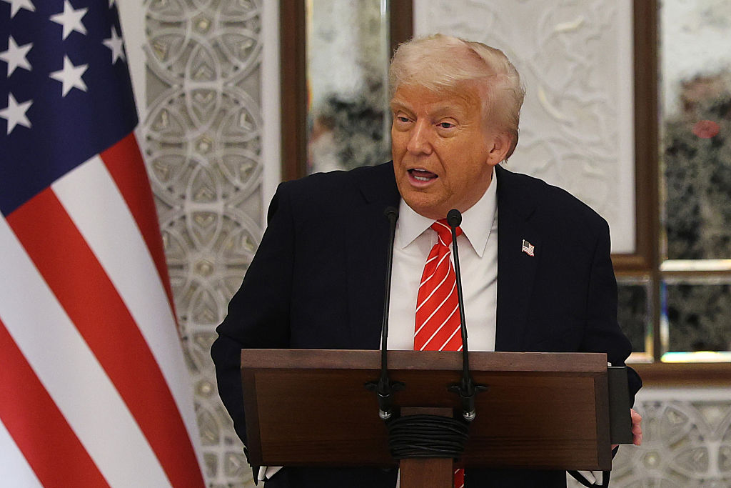 DOHA, QATAR - MAY 14: U.S. President Donald J. Trump makes a speech  during a state dinner at the Lusail Palace on May 14, 2025, in Doha, Qatar. The visit underscores the strategic partnership between the United States and Qatar, focusing on regional security and economic collaboration.  (Photo by Win McNamee/Getty Images)