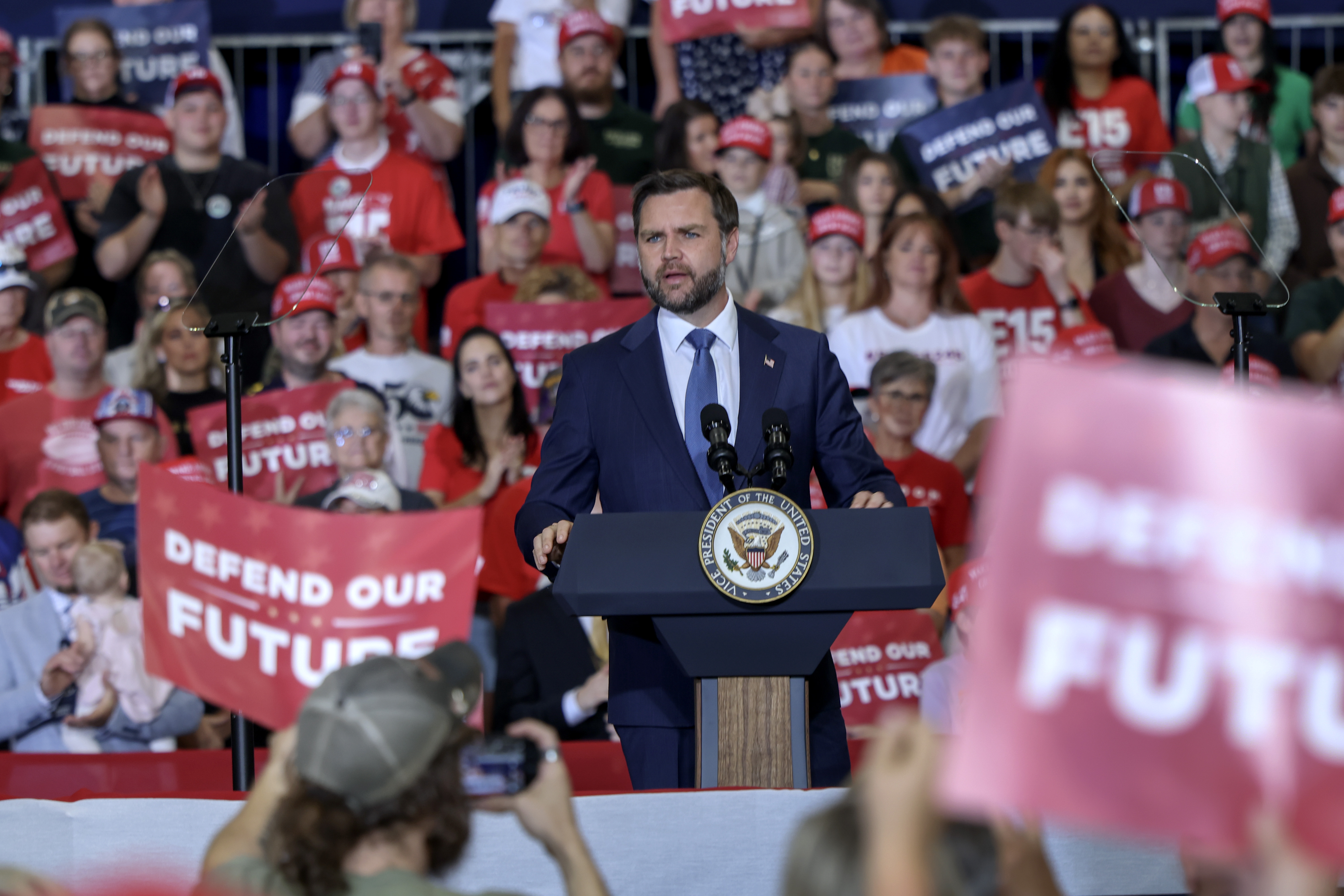 COUNCIL BLUFFS, IOWA - SEPTEMBER 18: U.S. Vice President JD Vance speaks during a Republican National Committee’s Midterm Rally at the Mid-America Center on September 18, 2026 in Council Bluffs, Iowa. Vance is visiting Iowa to promote Republican candidates ahead of the midterm elections including Iowa Republican gubernatorial nominee Zach Lahn.&nbsp; (Photo by Anna Moneymaker/Getty Images)