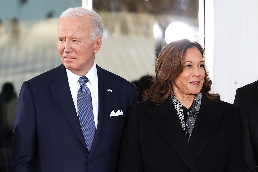 WASHINGTON, DC - JANUARY 20: U.S. President Joe Biden (L) and U.S. Vice President Kamala Harris stand together at the White House ahead of the inauguration of U.S. President-elect Donald Trump on January 20, 2025 in Washington, DC. Donald Trump takes office for his second term as the 47th president of the United States. (Photo by Win McNamee/Getty Images)
