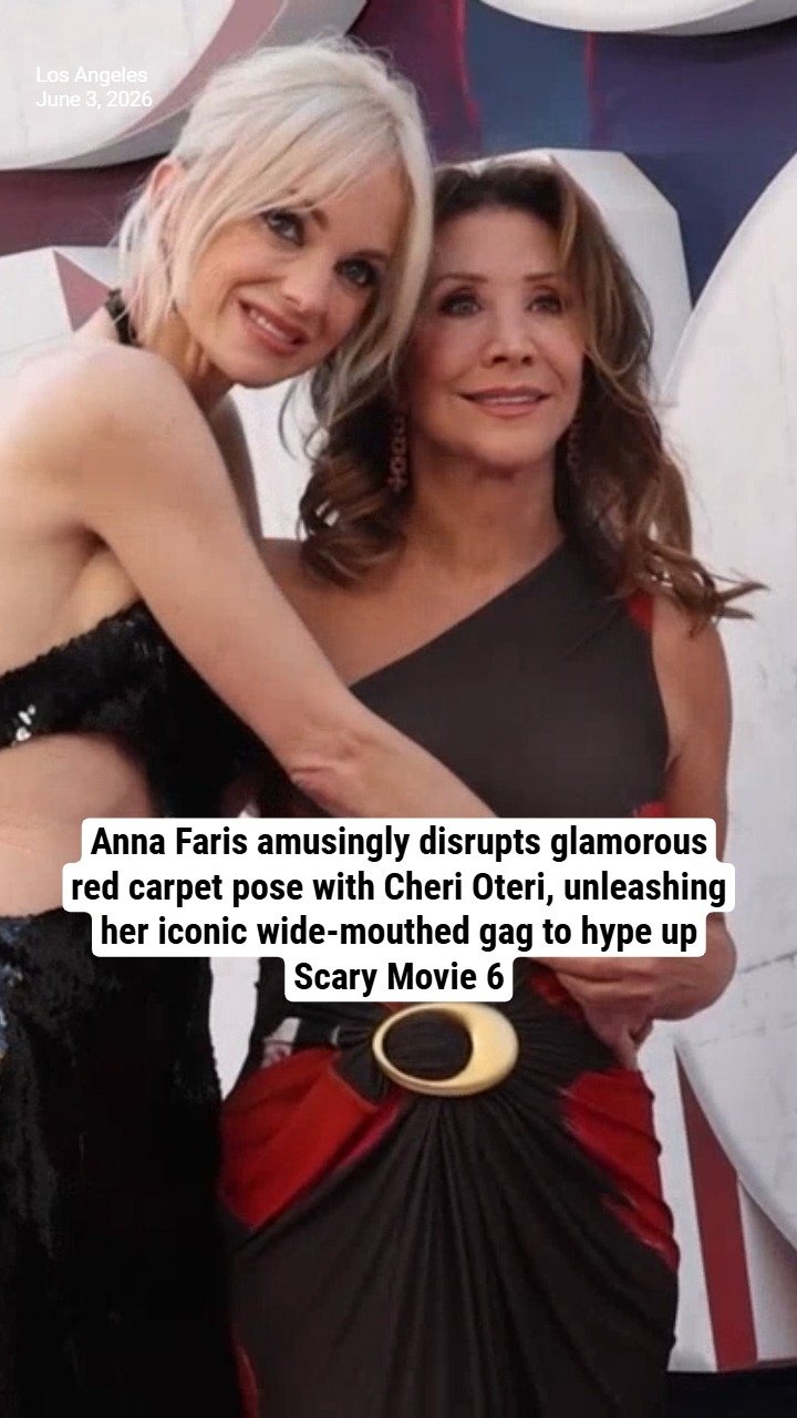 Anna Faris amusingly disrupts glamorous red carpet pose with Cheri Oteri, unleashing her iconic wide-mouthed gag to hype up Scary Movie 6