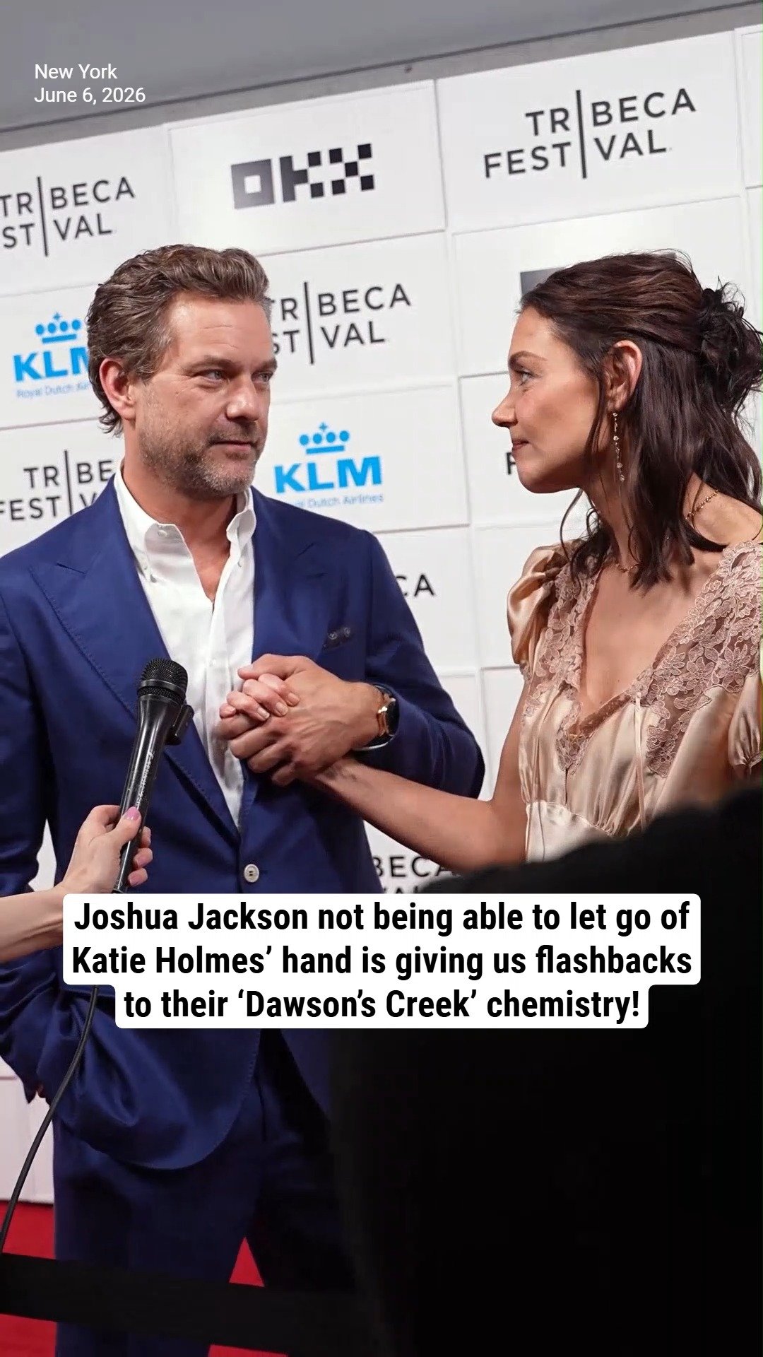 Joshua Jackson not being able to let go of Katie Holmes’ hand is giving us flashbacks to their ‘Dawson’s Creek’ chemistry!