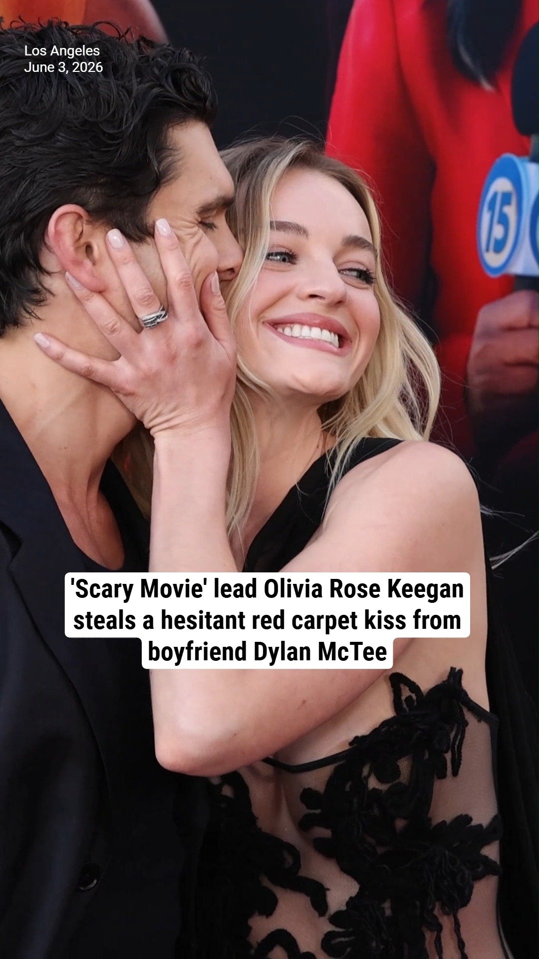 'Scary Movie' lead Olivia Rose Keegan steals a hesitant red carpet kiss from boyfriend Dylan McTee