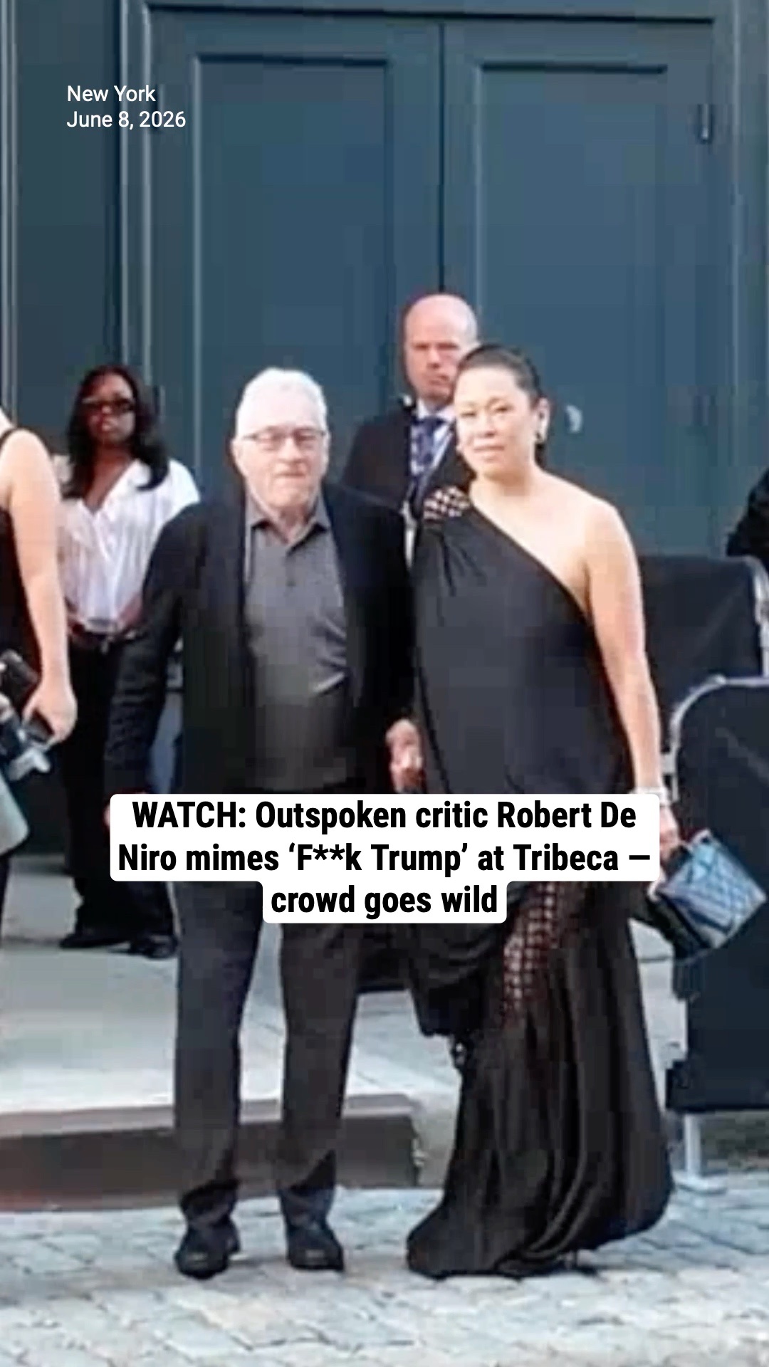 WATCH: Outspoken critic Robert De Niro mimes ‘F**k Trump’ at Tribeca — crowd goes wild