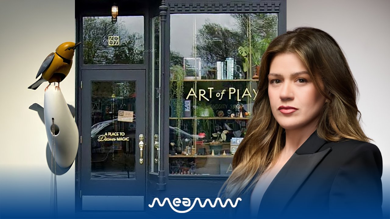 Kelly Clarkson Store Fight Takes a Wild Turn as Bird Gets $15 Million Price Tag