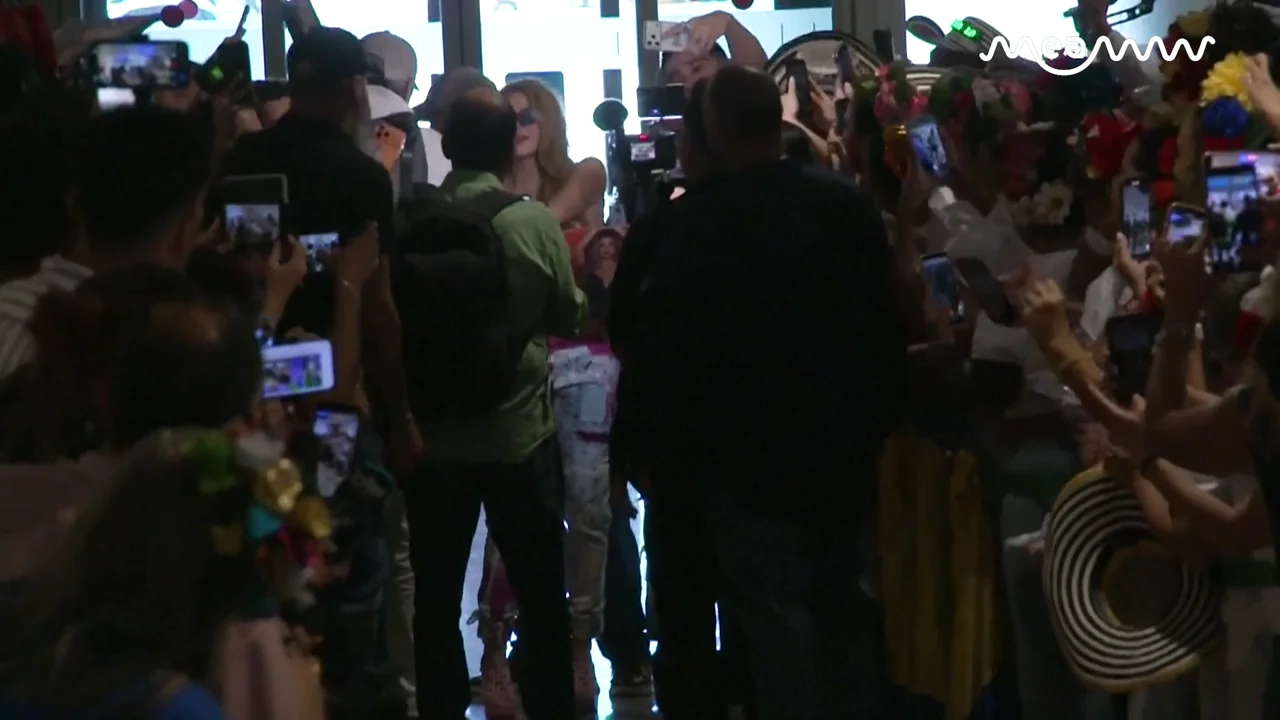 Shakira Mobbed by Fans in Madrid Ahead of 12 Night Residency