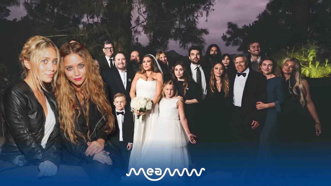 Kate & Ashley Olsen Spotted in Ultra-Rare Family Appearance at Brother’s Wedding