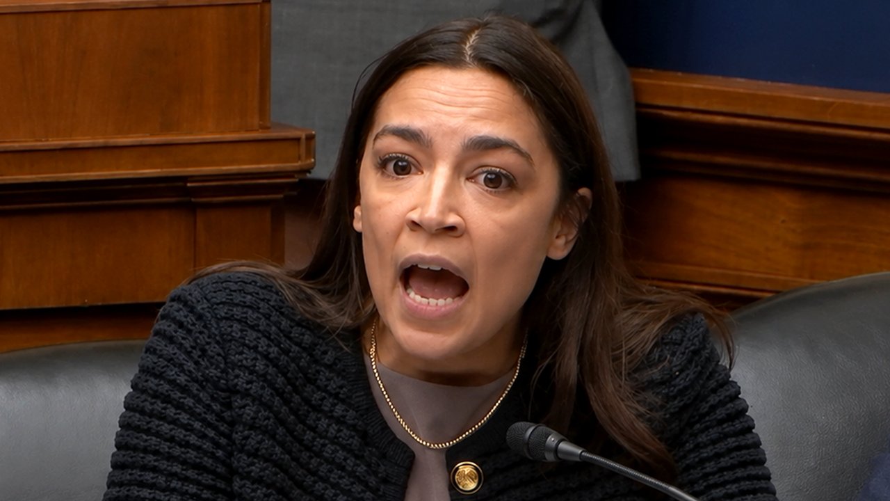 AOC Says ‘Nobody Wants to Live Next to Data Centers’