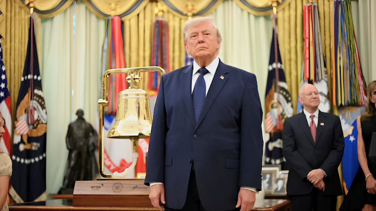 WATCH: Trump Rings NYSE Opening Bell From Oval Office to Launch 'Trump Accounts'