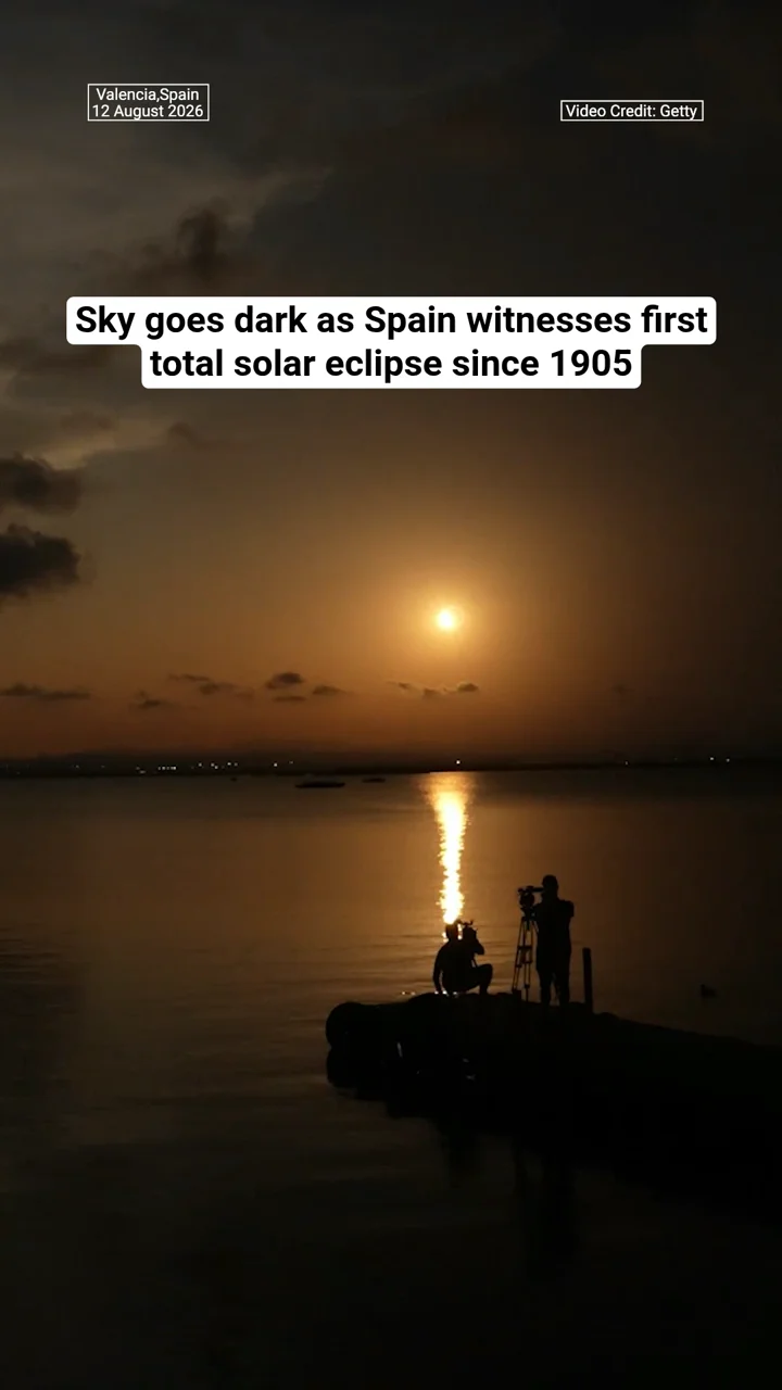Sky goes dark as Spain witnesses first total solar eclipse since 1905